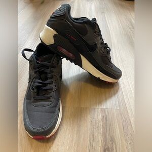 Nike Kids Black and White Sneakers